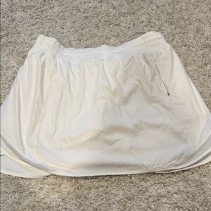 Like New! Lululemon size 12 Women's White Skort